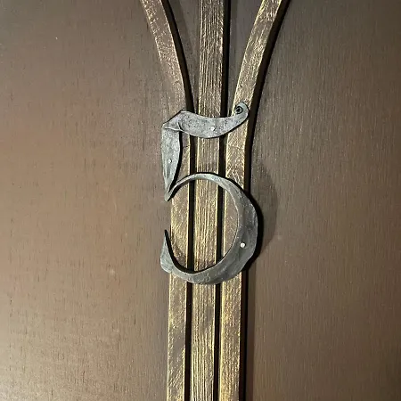 Excalibur Elmenyfogado エゲル