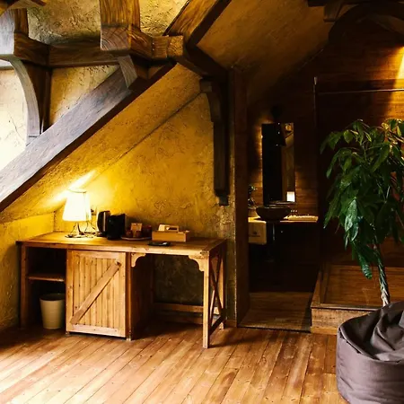 Excalibur Minihotel