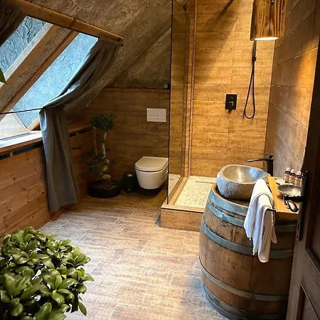 Excalibur Minihotel ホテル 4*