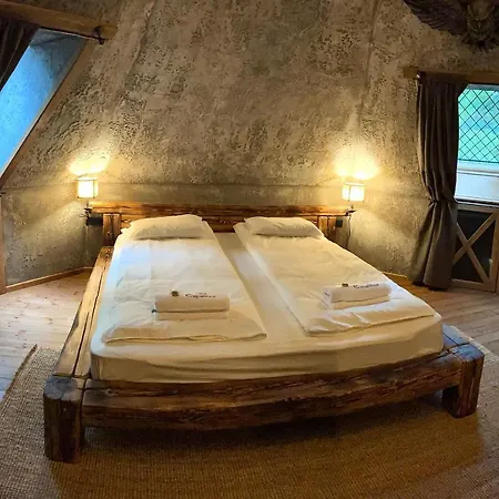 Szálloda Excalibur élményfogadó 4*