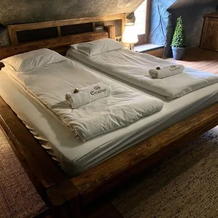 Hotel Excalibur Minihotel 4*