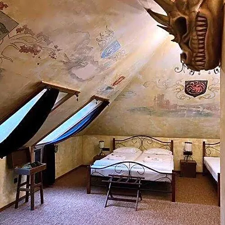Excalibur Elmenyfogado 4* Έγκερ
